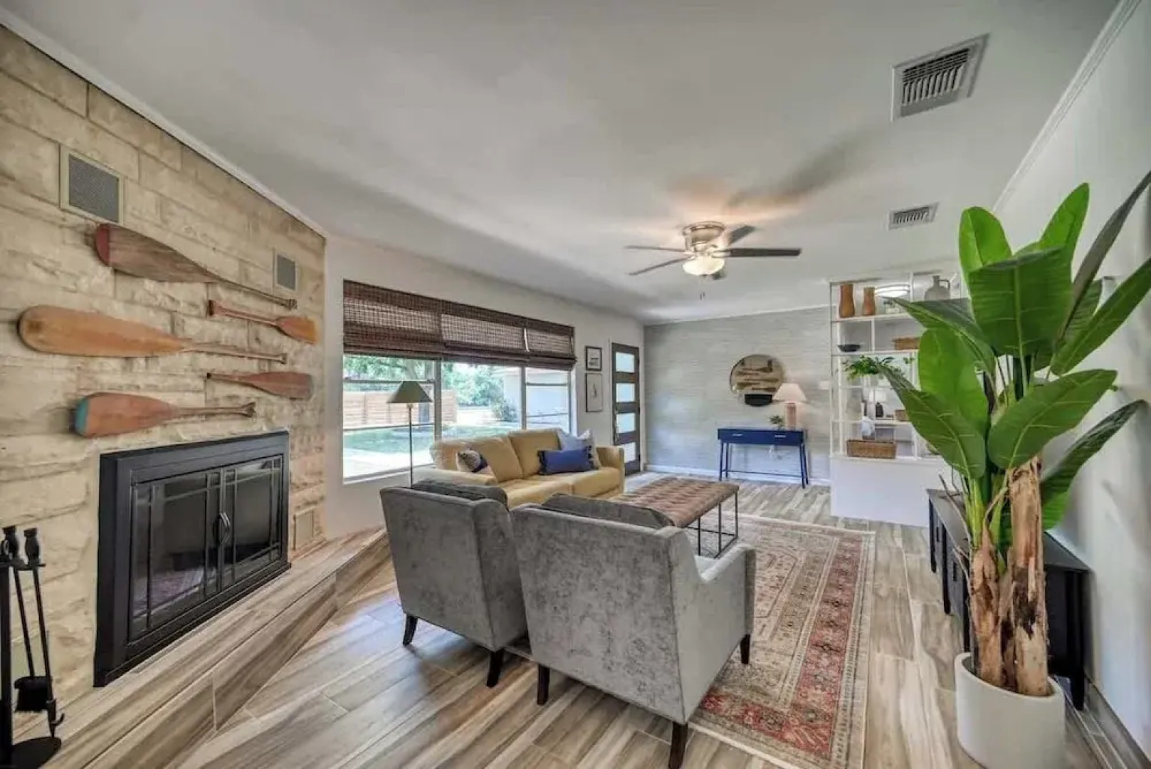 Luxury Lakefront Oasis With Boat Dock-firepit