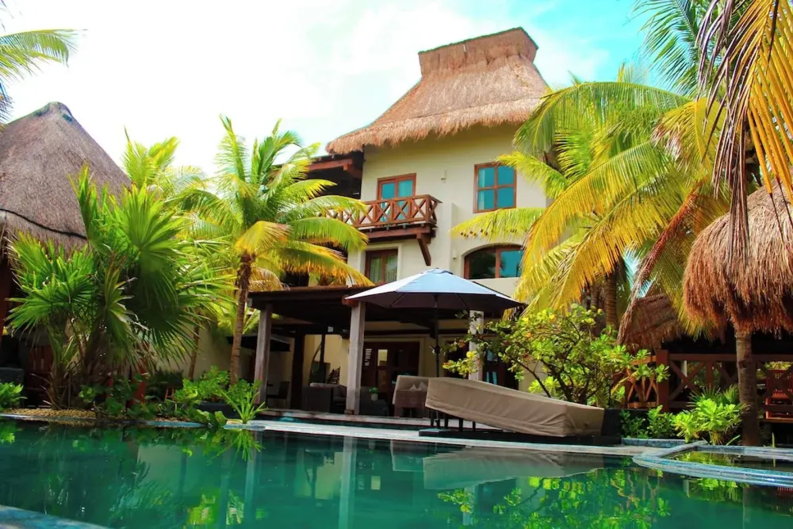 Delos Luxury 9 Bedroom near Chicxulub