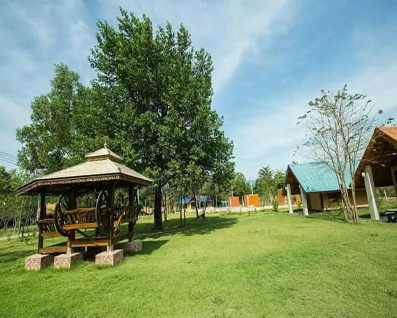 Matharak Resort Kaeng Hin Poeng