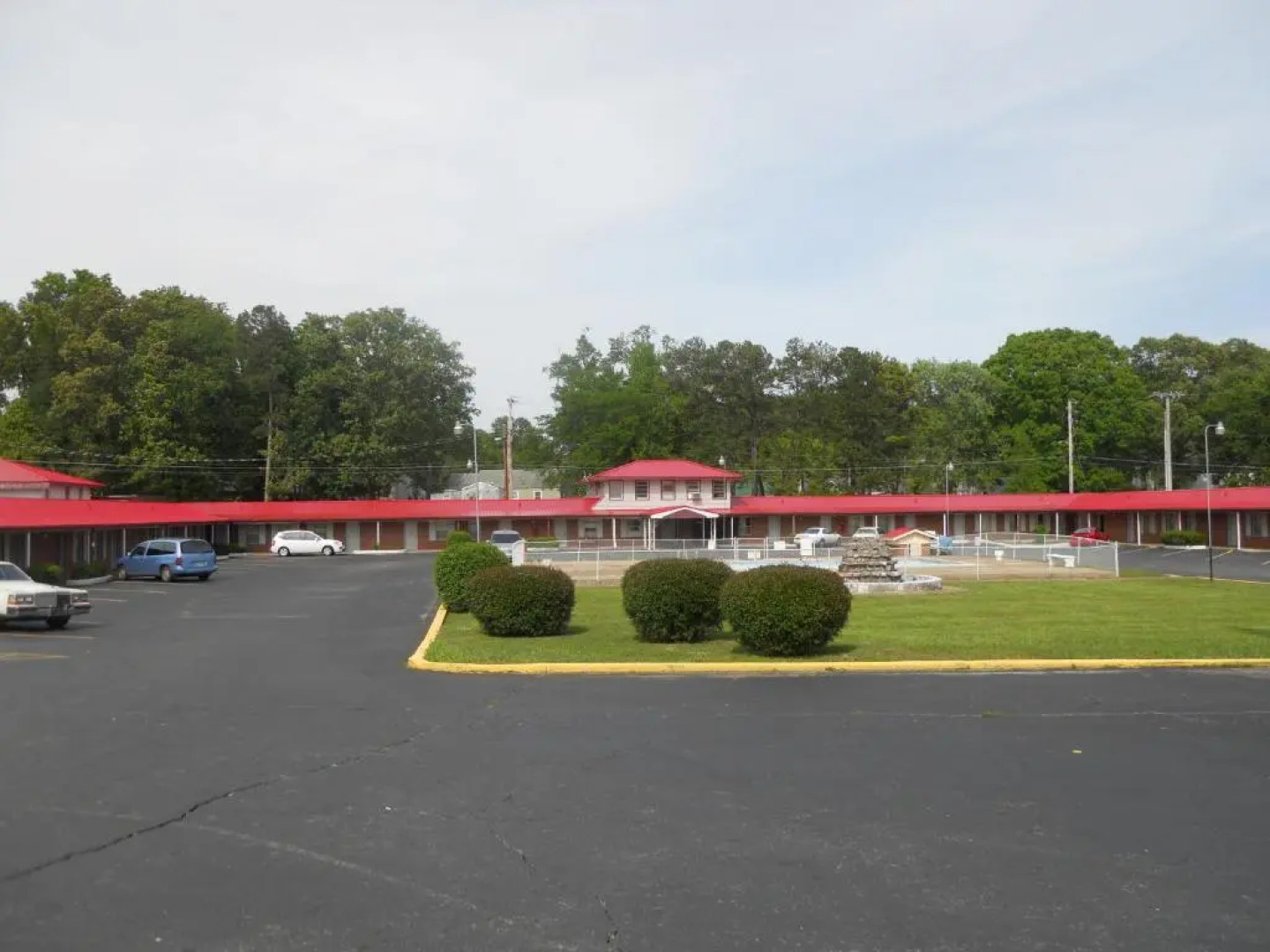 Cascades Motel - Chattanooga