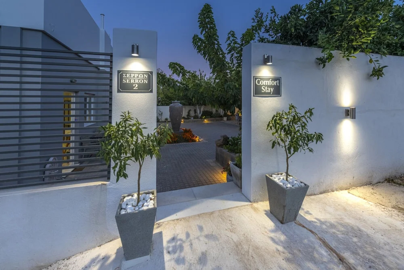 Comfort Stay Athens Airport Hotel - FREE shuttle from and to the airport