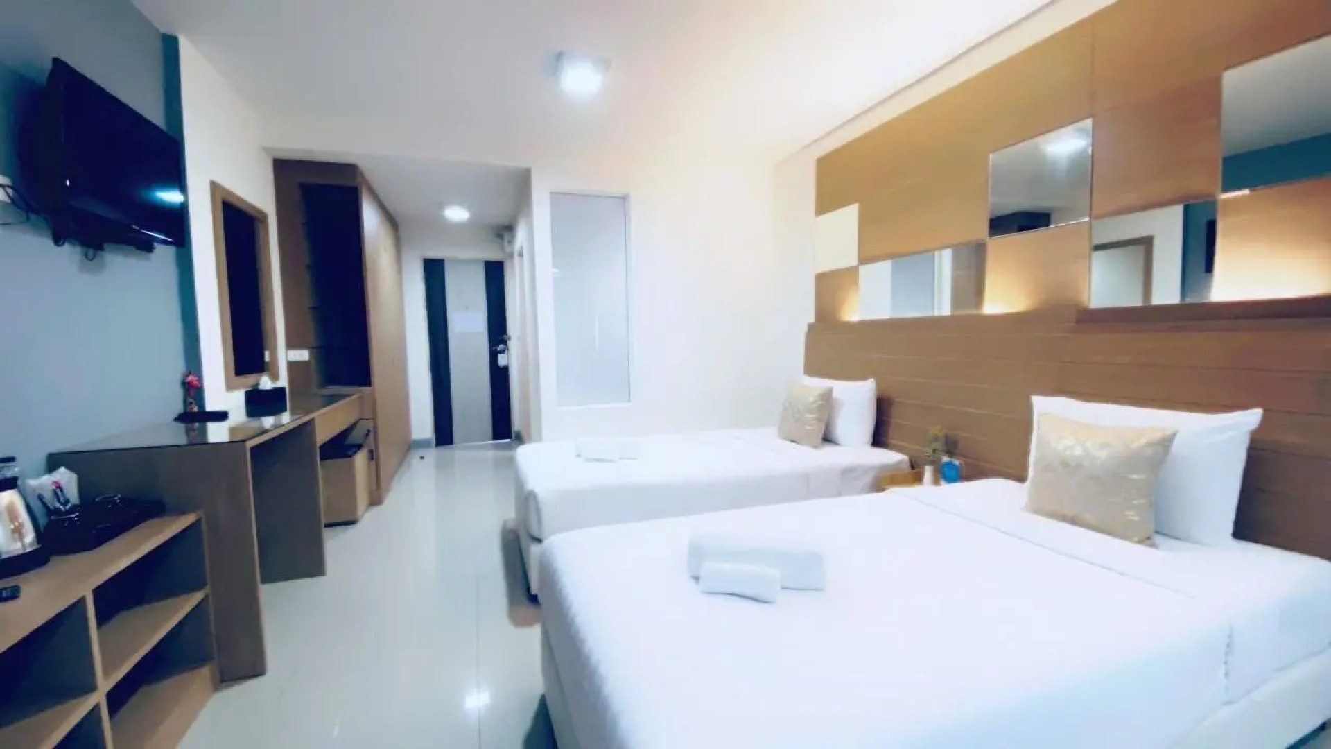 The Greenery Central Suites