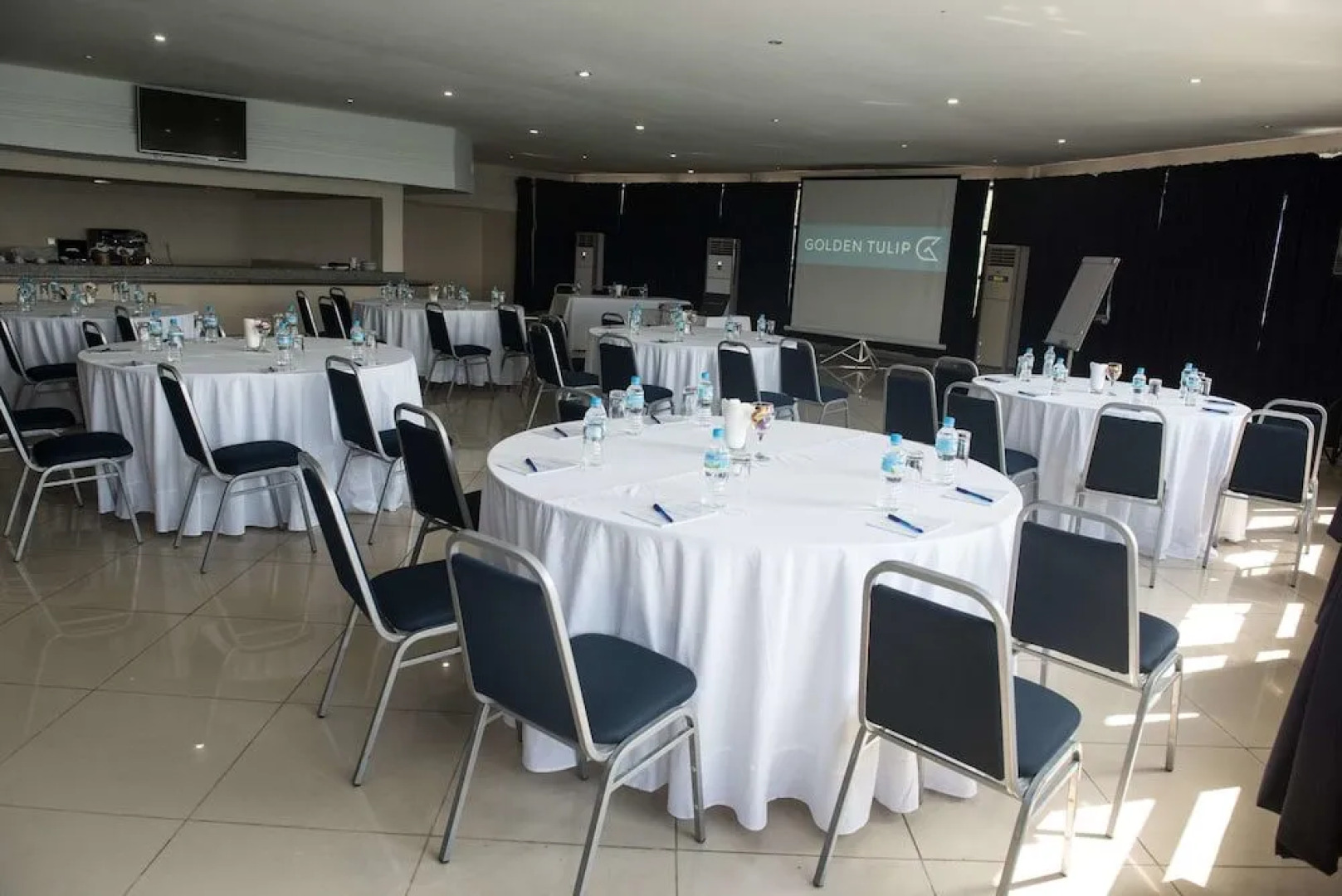 Golden Tulip Essential Kimbima Freetown