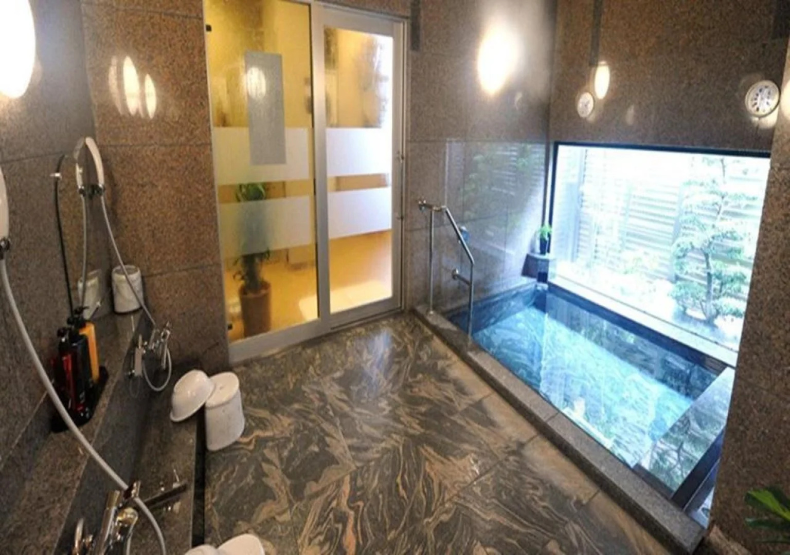 Hotel Route-Inn Gotenba Ekiminami