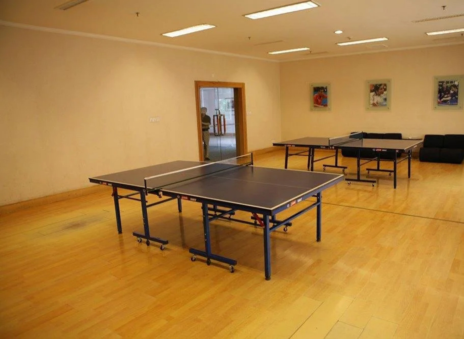 Sunny Holiday Resort