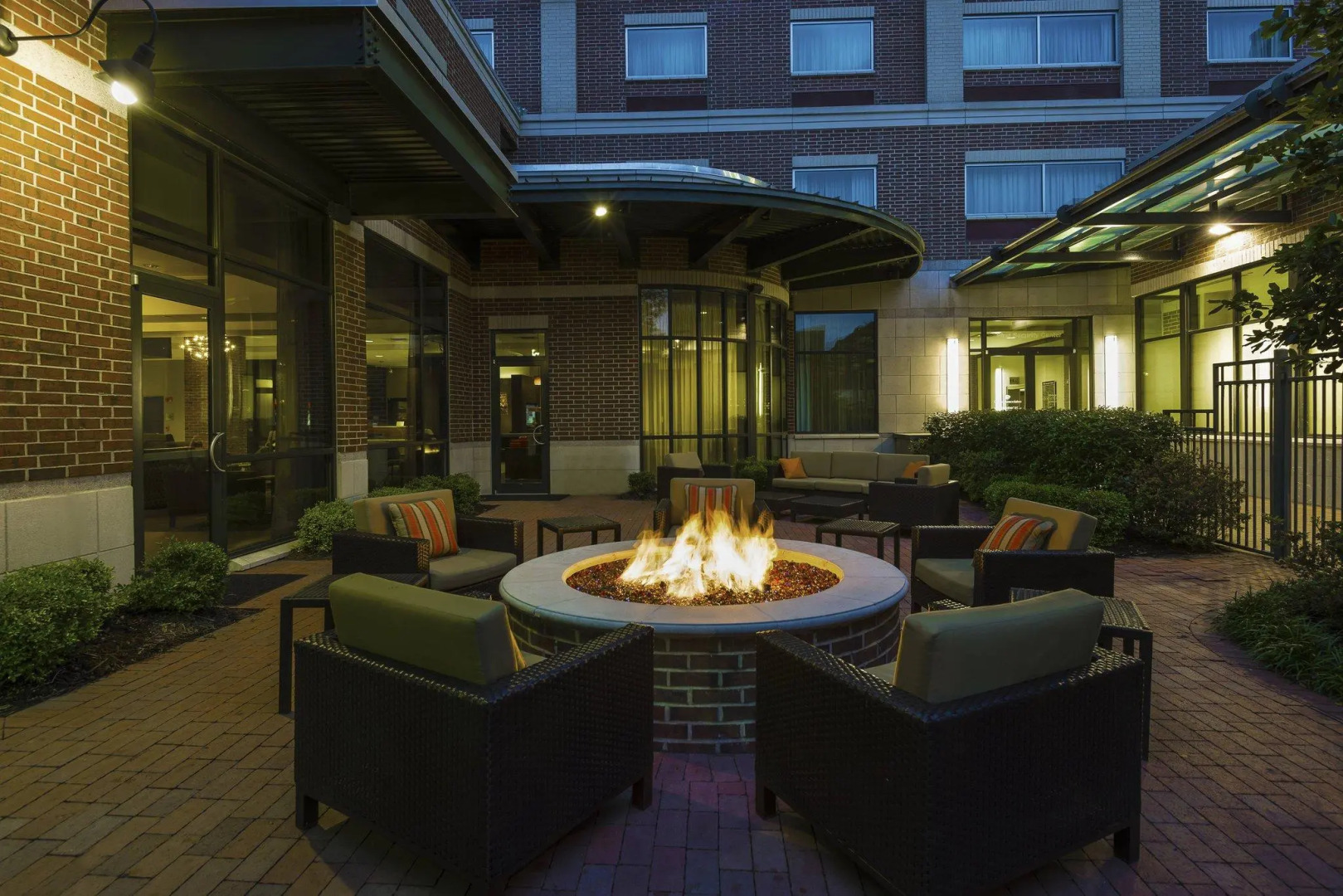 Courtyard by Marriott Little Rock Downtown