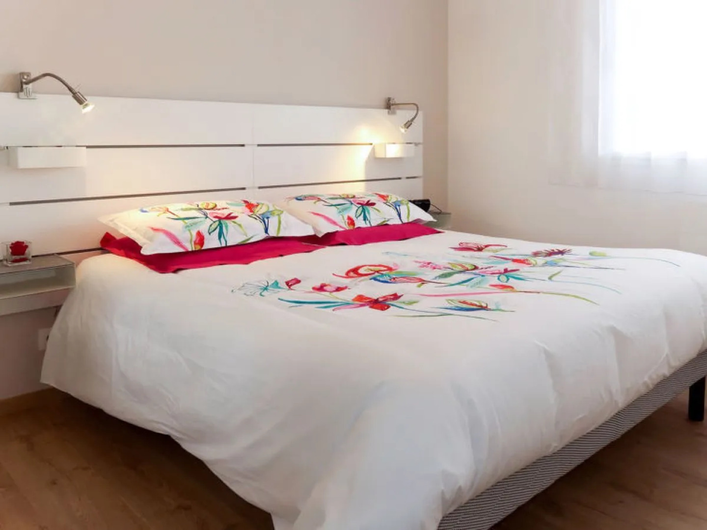 De la Digue (PLC255)