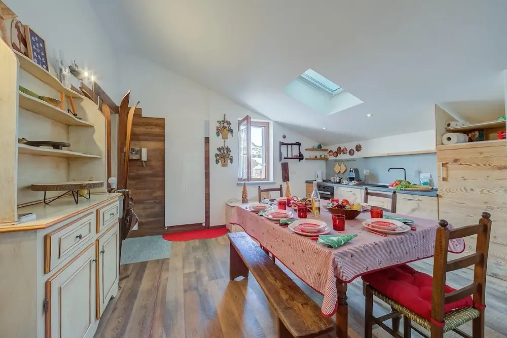 White House Ski Relax