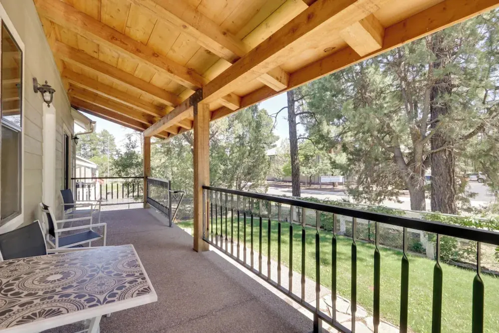 Modern Show Low Home w/ BBQ & Fire Pit!
