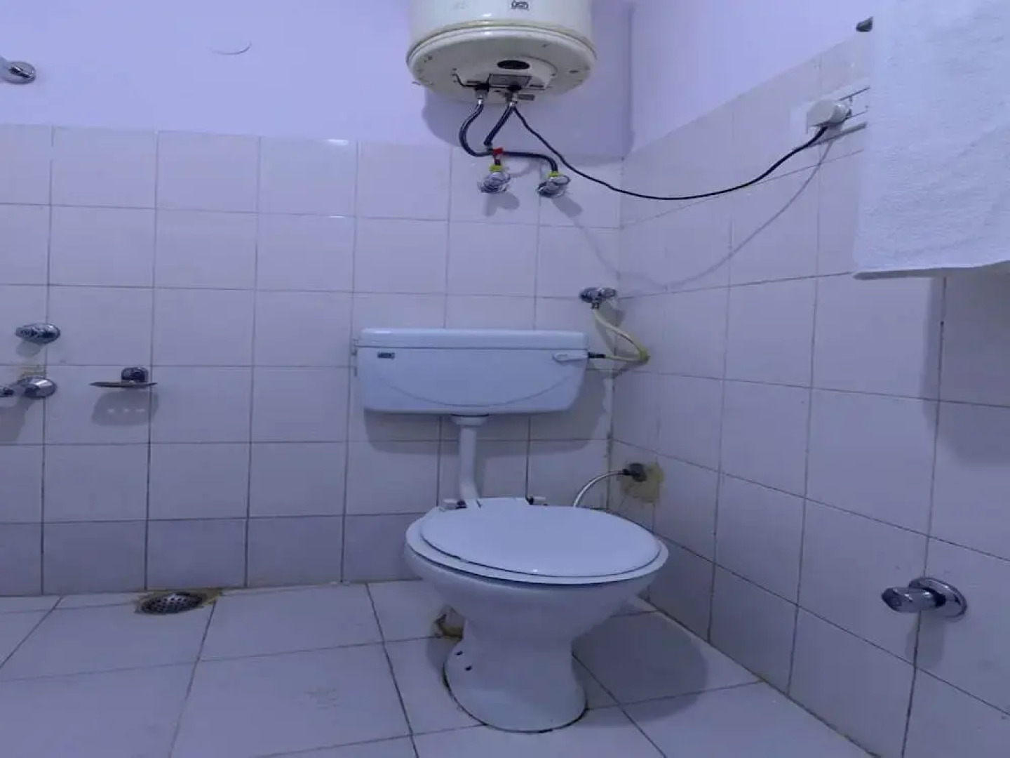 Hotel Silver Face by OYO Rooms