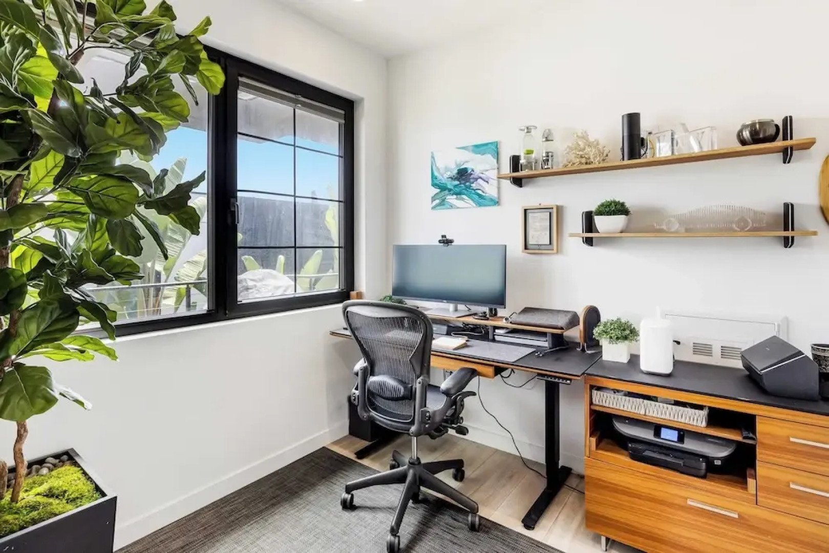 Steps to Beach+shops, Oceanview, Hot Tub+firepit Moonlight Modern by Avantstay