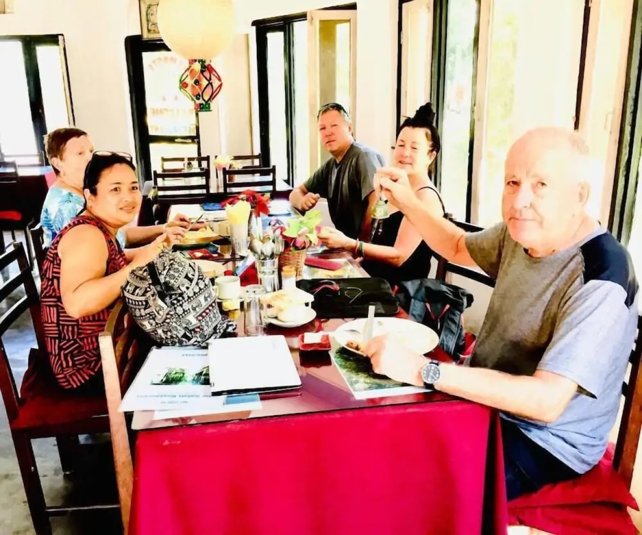 Safari Wildlife Lodge & Camp