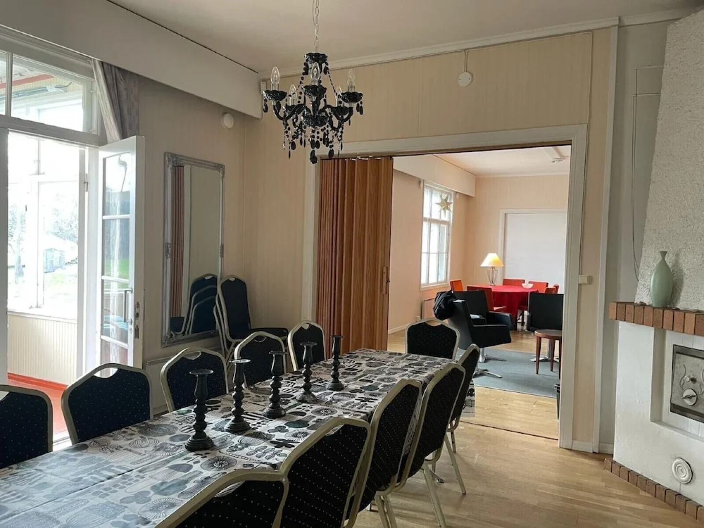 Kartanohotelli Karhulan Hovi