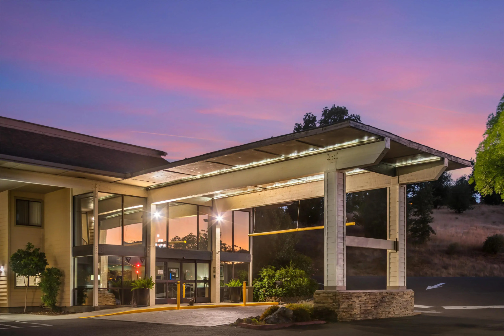 Best Western Plus Sonora Oaks Hotel & Conference Center