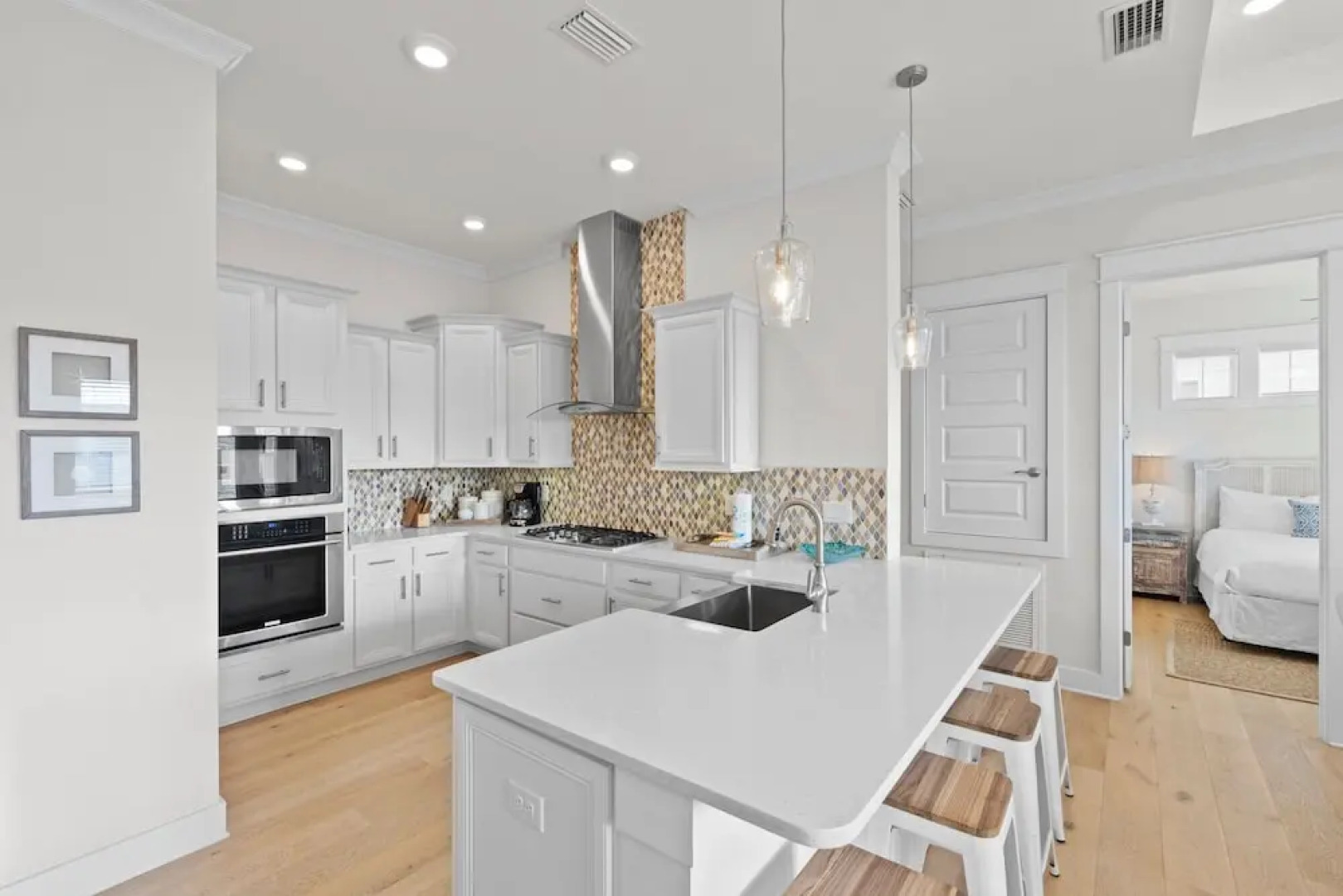 Prominence North #89c - Sun Times