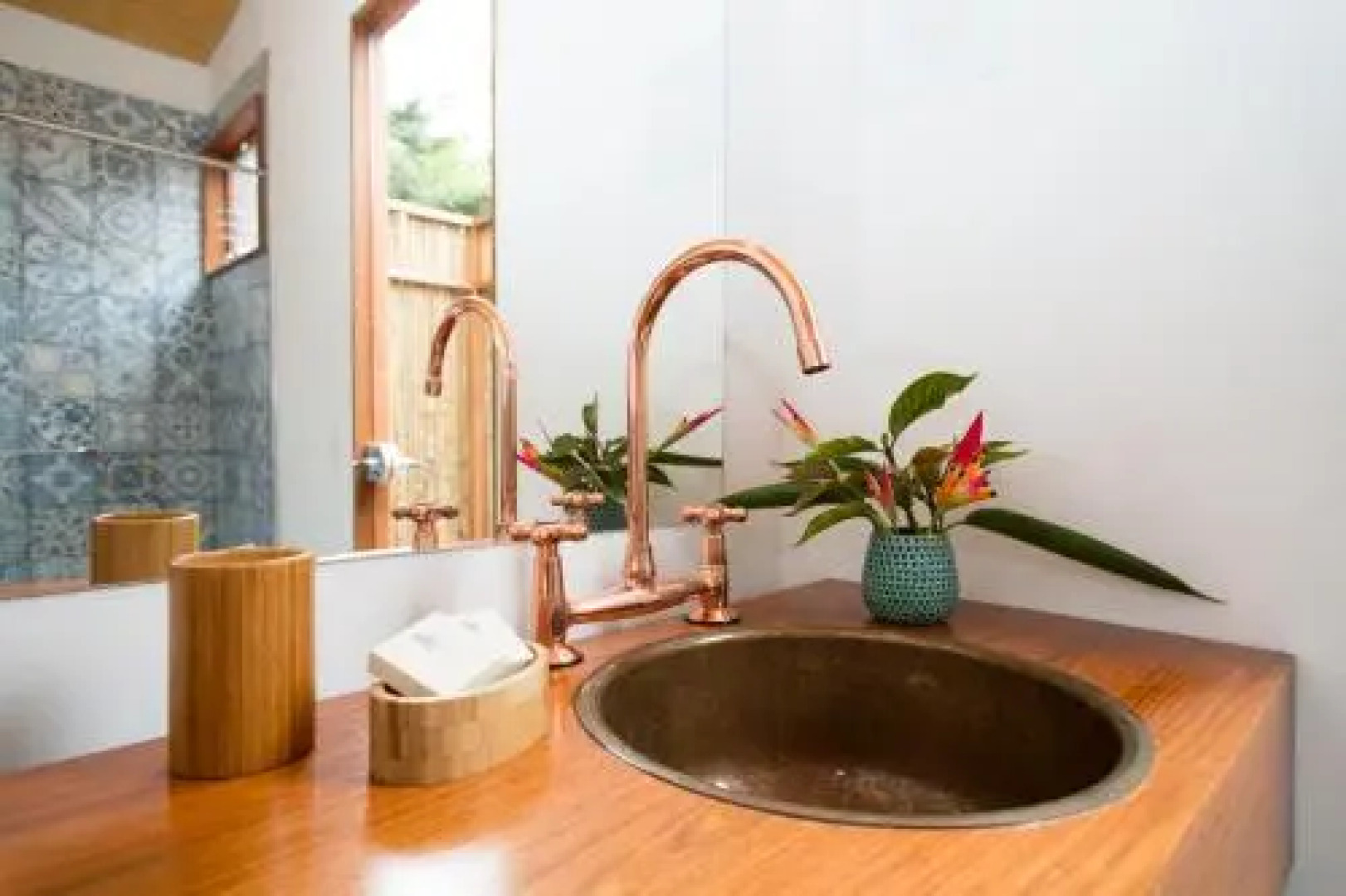 Coffee Adventures By La Palma y El Tucan