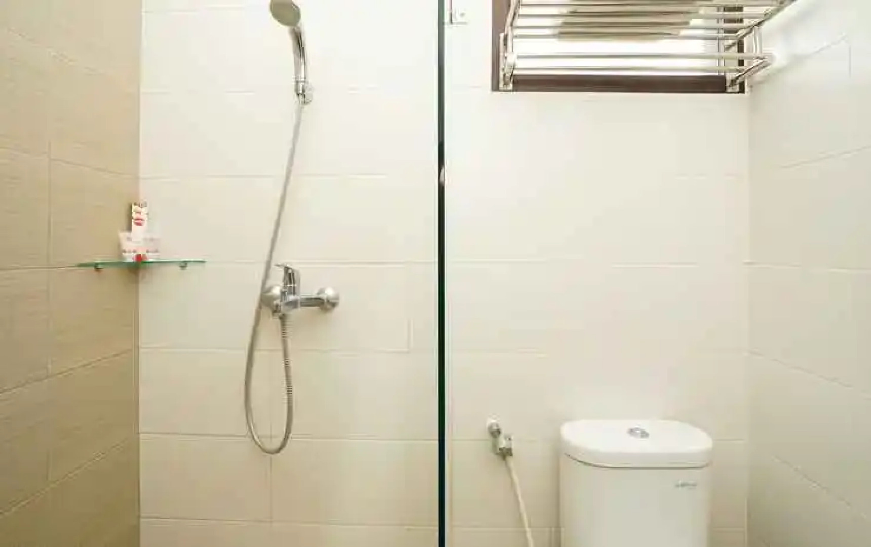 OYO 309 Avila Ketapan Rame Hotel