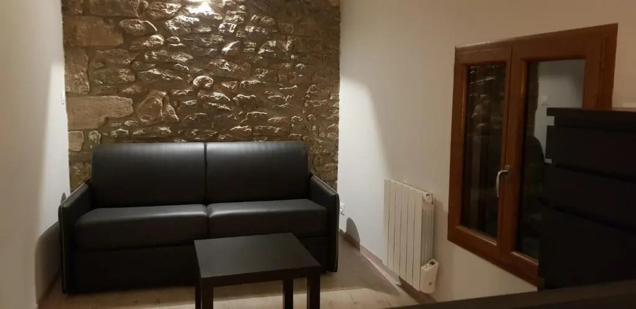 Grange de Caractere En Pierre Al Badiu