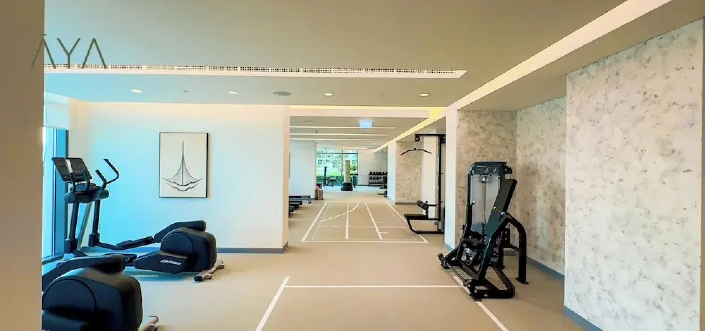 Aya - Exquisite Beachfront 1BR Living in Palm Jumeirah