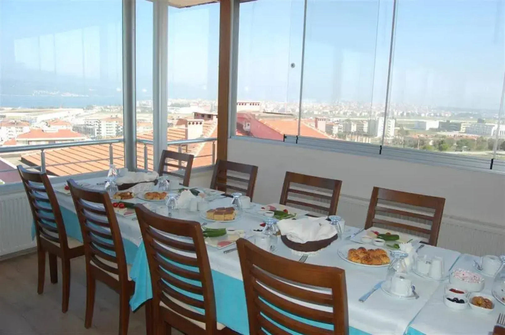 Dort Mevsim Suit Otel