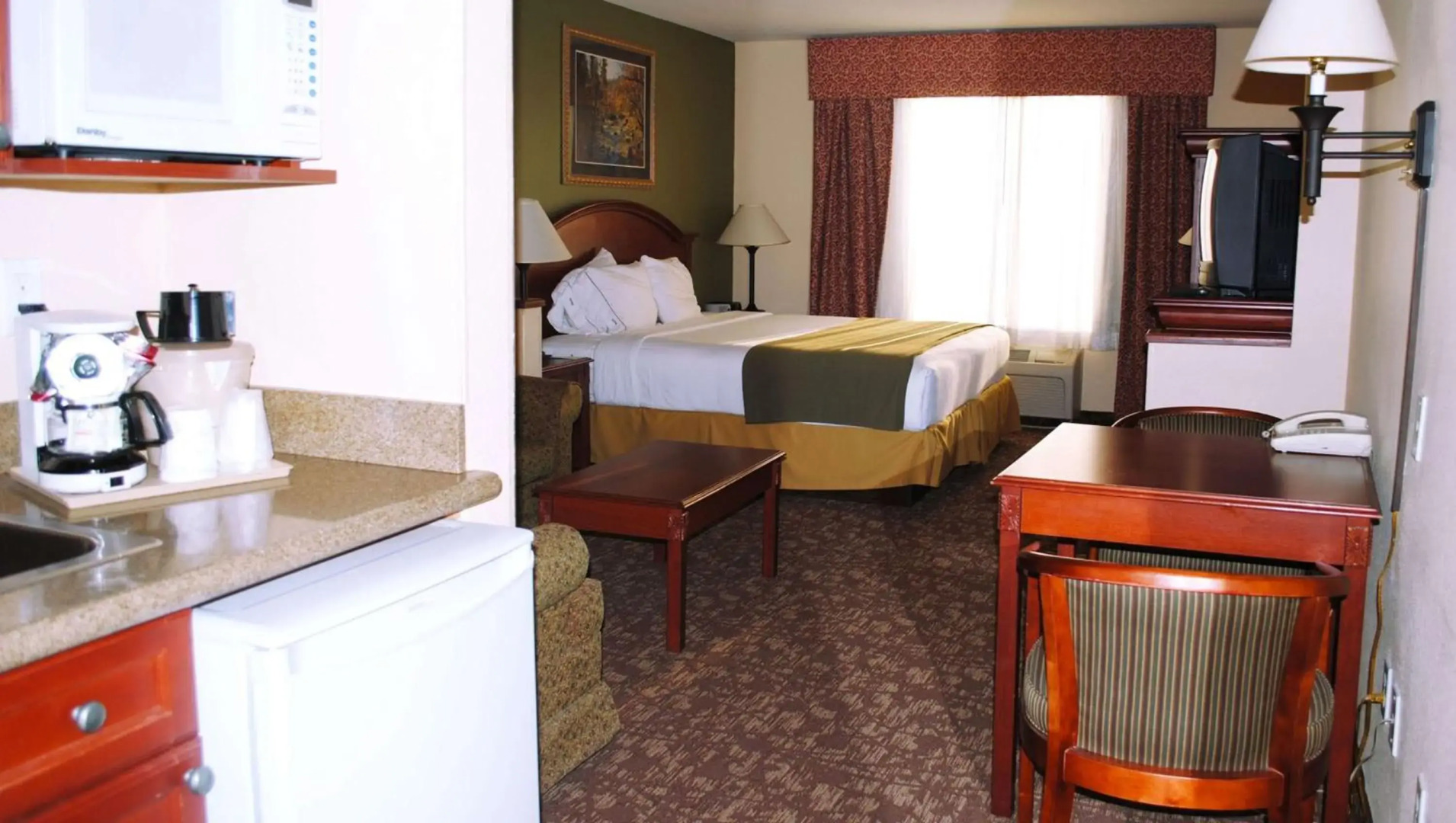 Magnuson Hotel Commerce