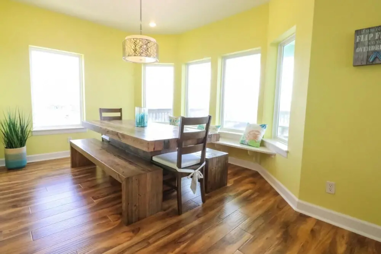 A Wave From It All Stay ON the Beach With Ocean Views From 2 Decks