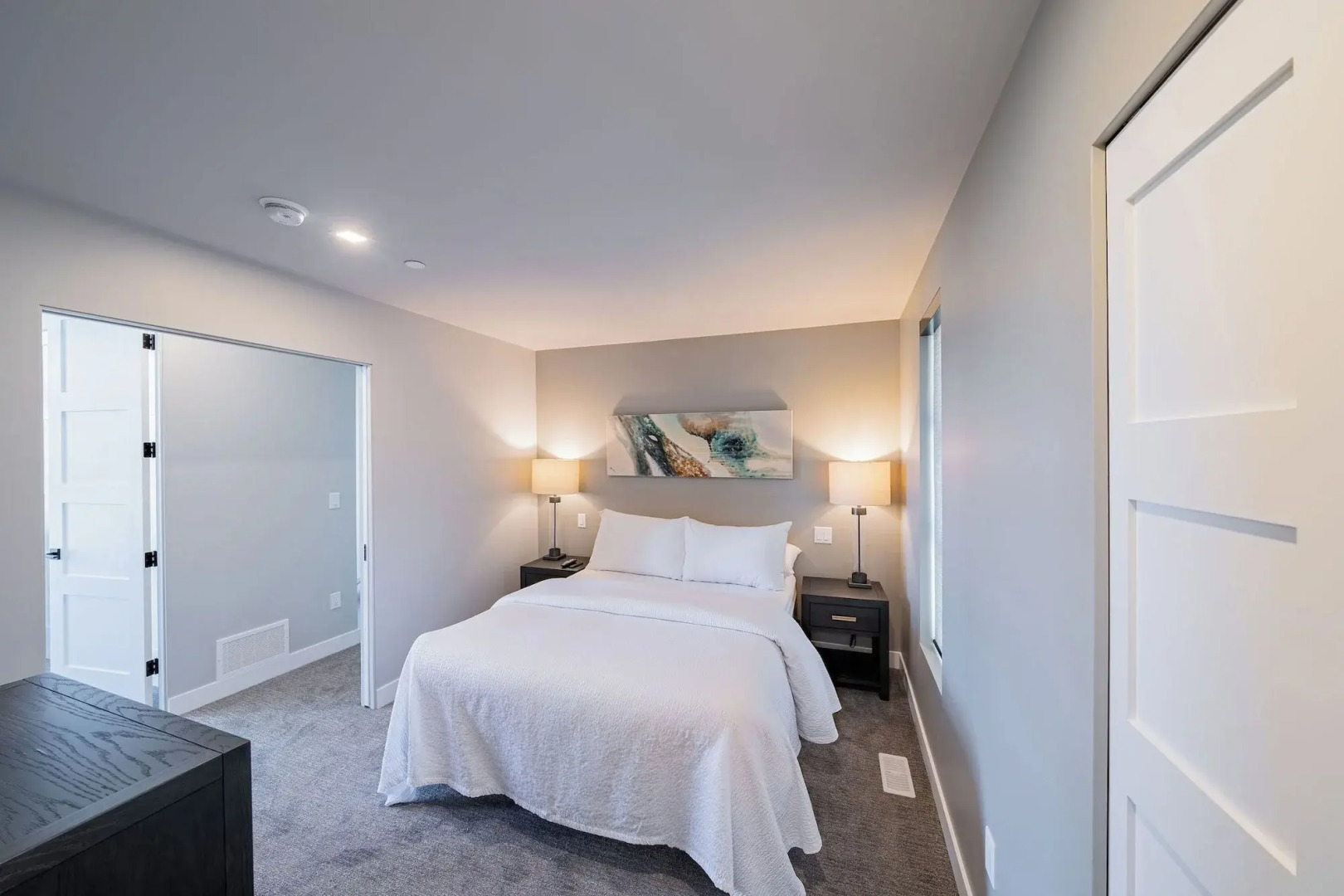 Sunrise Ridge Waterfront Resort