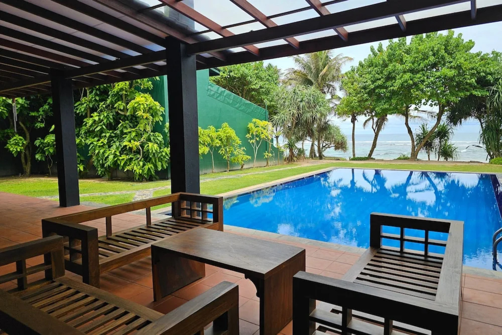 South Point Ocean - Whole Villa 8 Bedroom (Sleep 16)