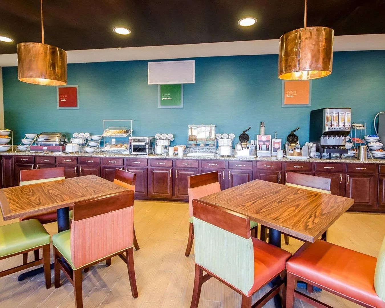 Red Roof Inn & Suites Ferdinand