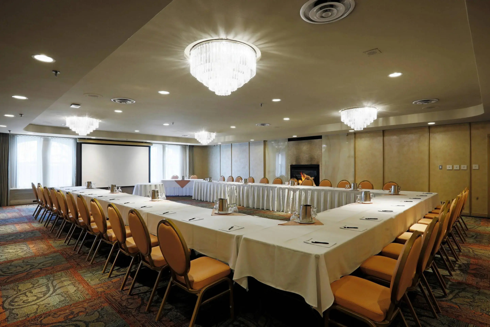 The Fort Garry Hotel, Spa and Conference Centre, an Ascend Collection Hotel