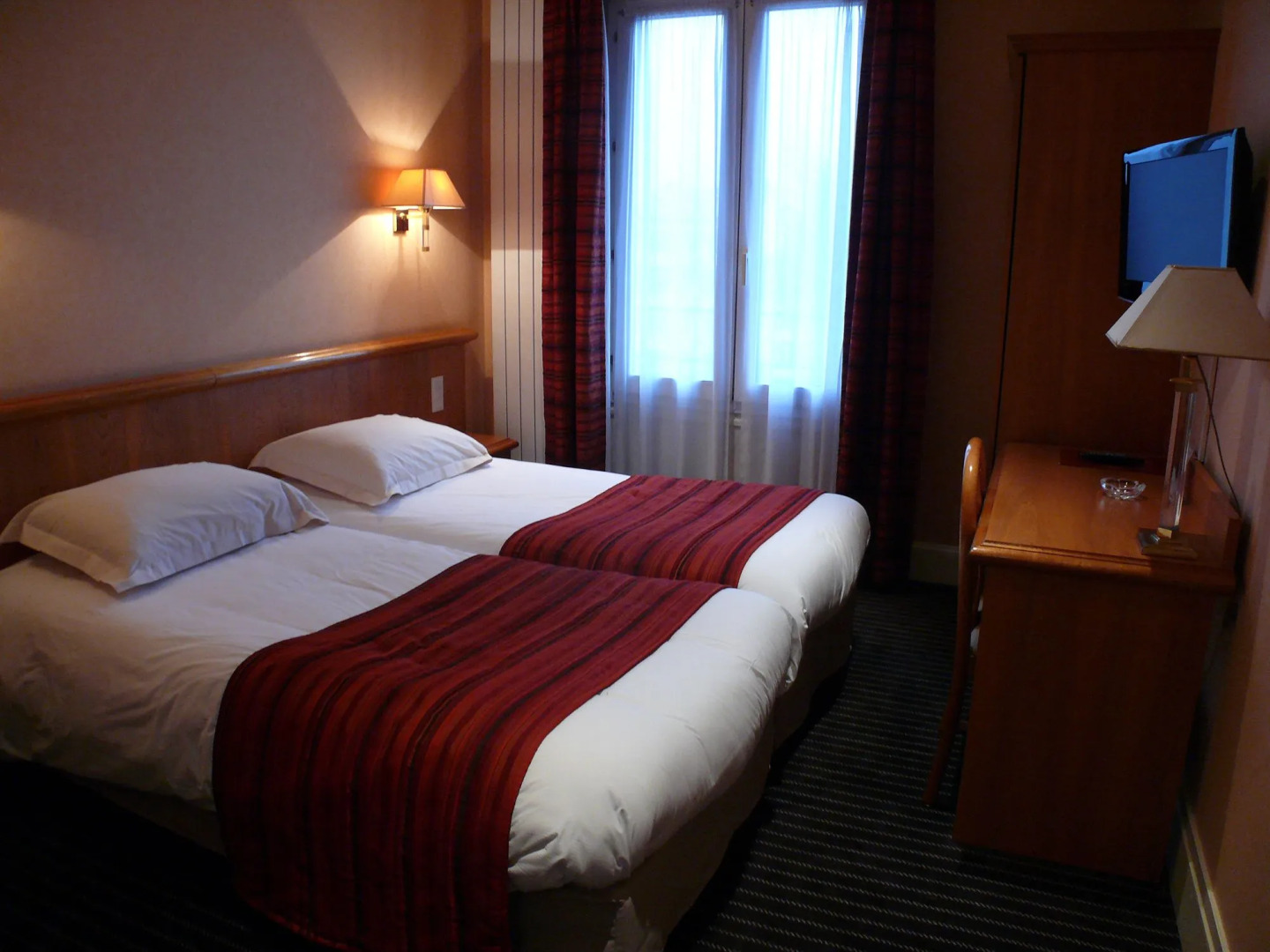 Brit Hotel Le Royal - Troyes