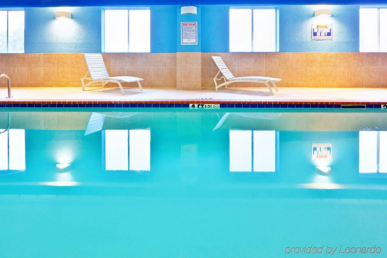 Holiday Inn Express Hotel & Suites BYRAM by IHG