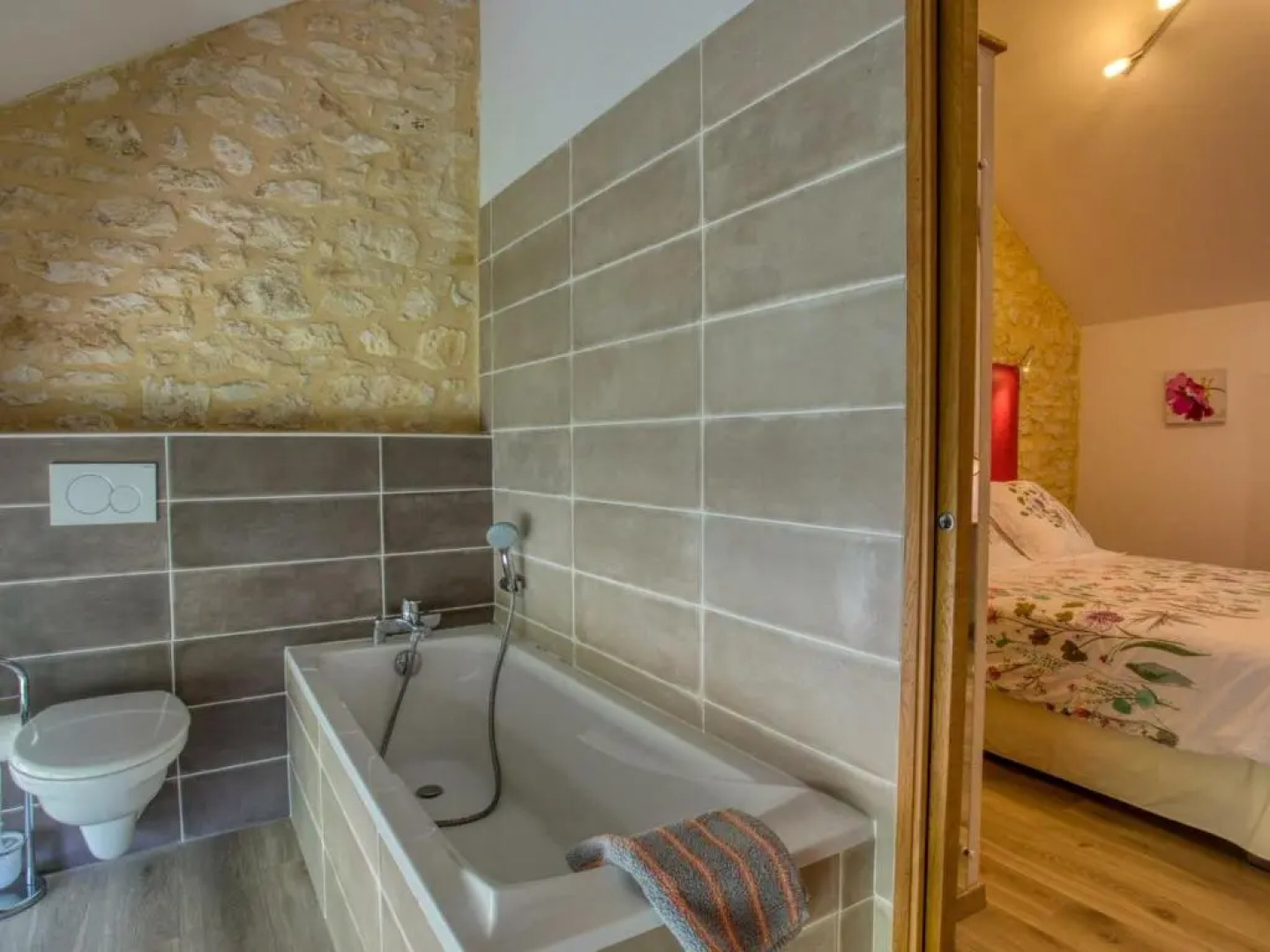 Gîte Cénac-et-Saint-Julien, 5 pièces, 8 personnes - FR-1-616-6