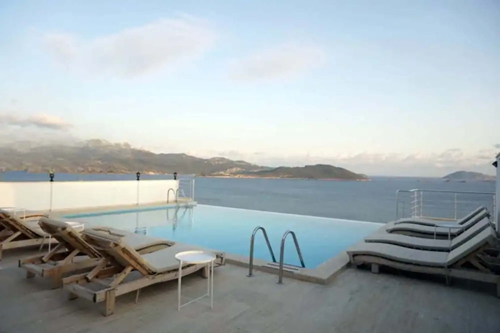 Blue Island Luxury Hotel - Adults Only