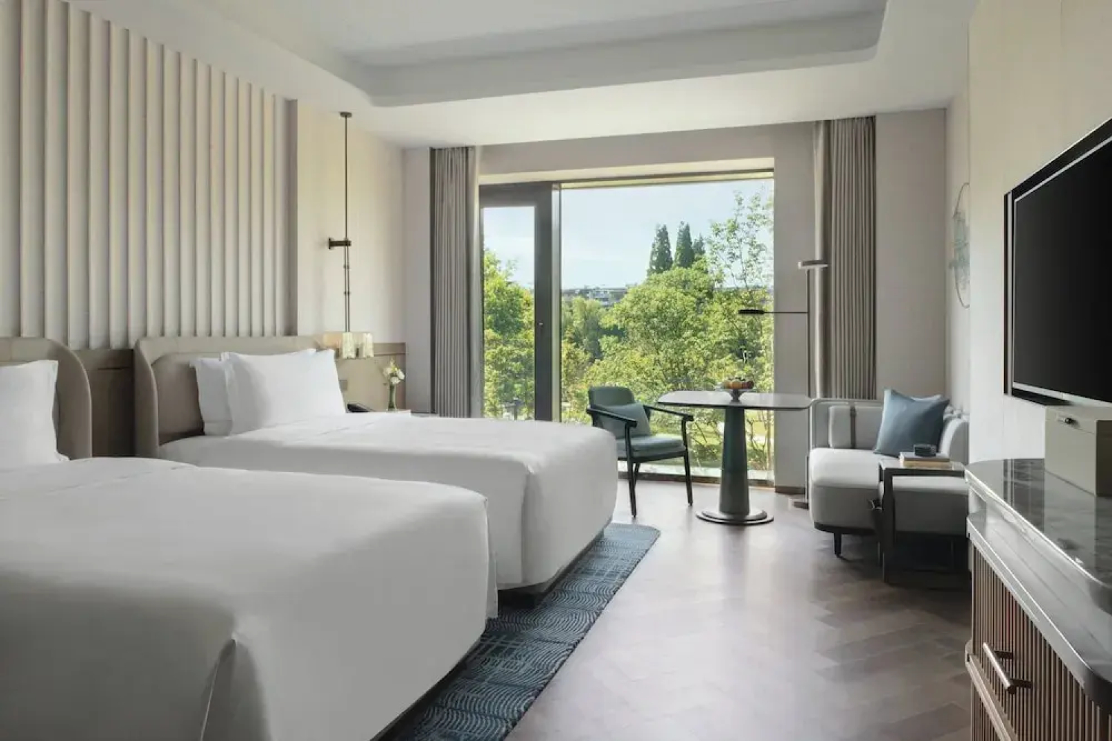 Intercontinental Xiangyang by IHG