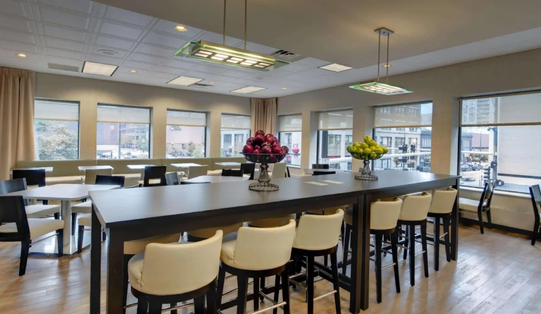 Hampton Inn & Suites Chicago Downtown