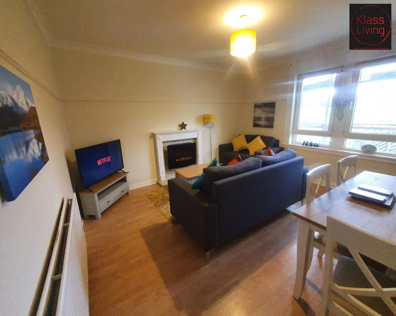 Two Bedroom Apartment by Klass Living Serviced Accommodation Airdrie - Nicol Apartment With WiFi & Parking