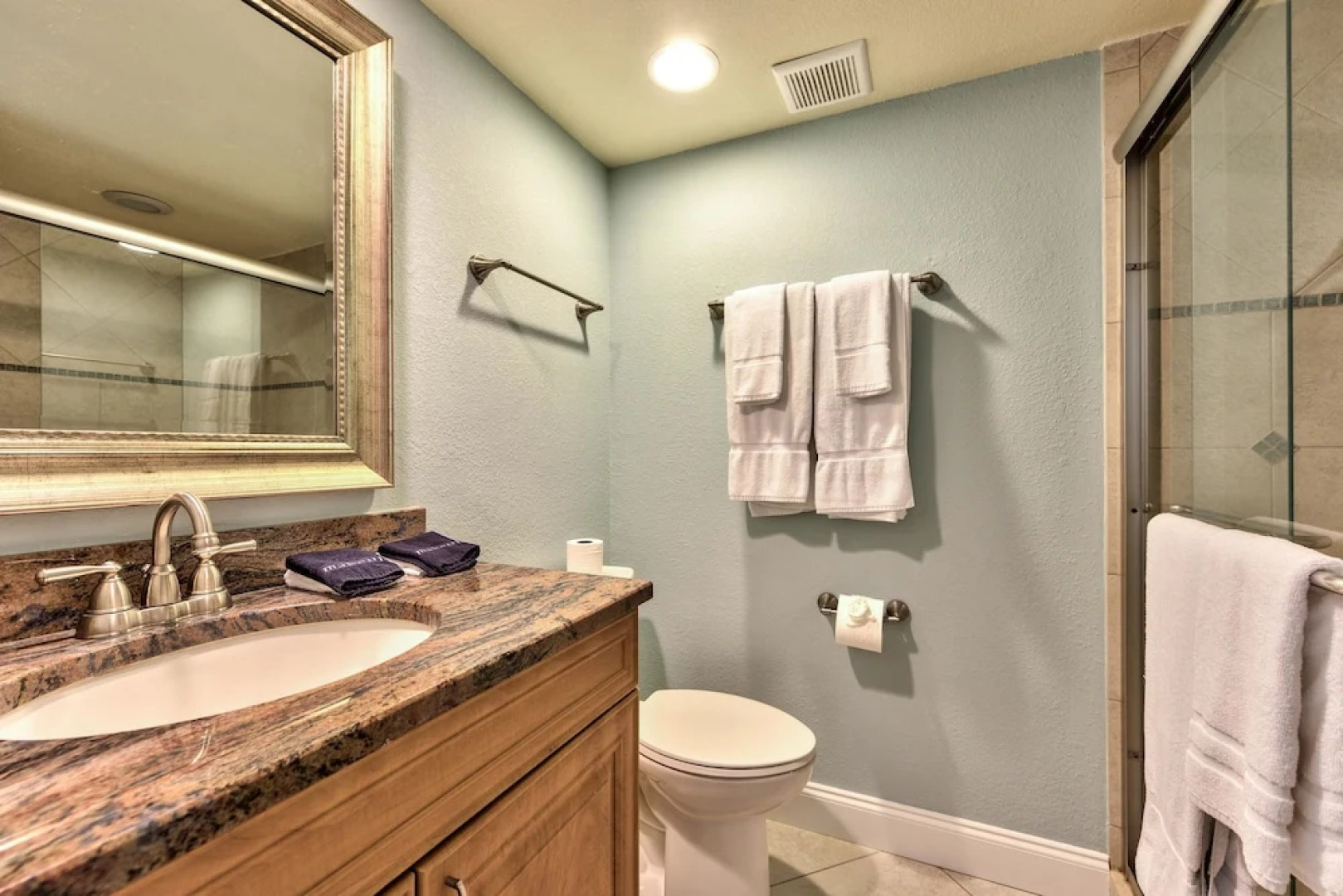 Capri Golf Condo 2 Bedroom Home by NFVH