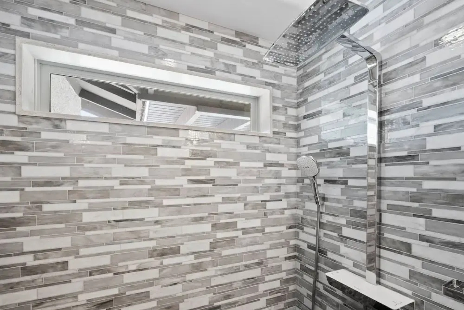 Oasis of Palm Springs