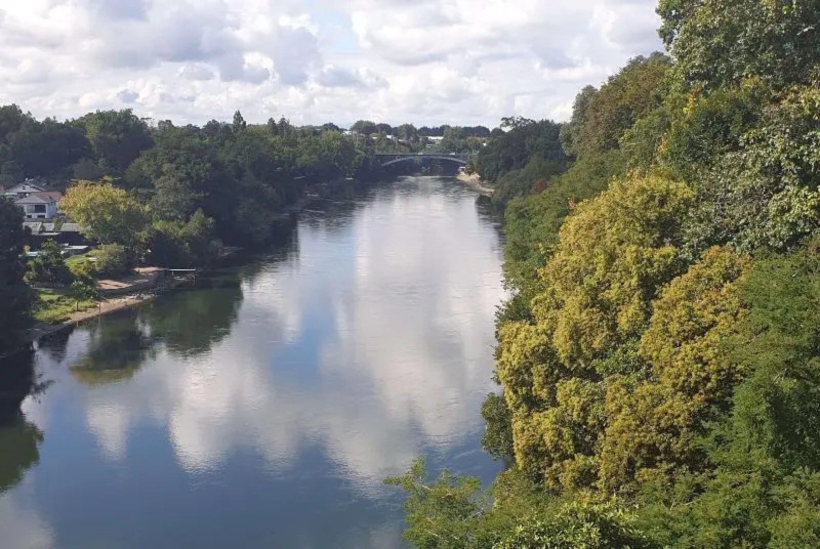 Ramada By Wyndham Hamilton City Center