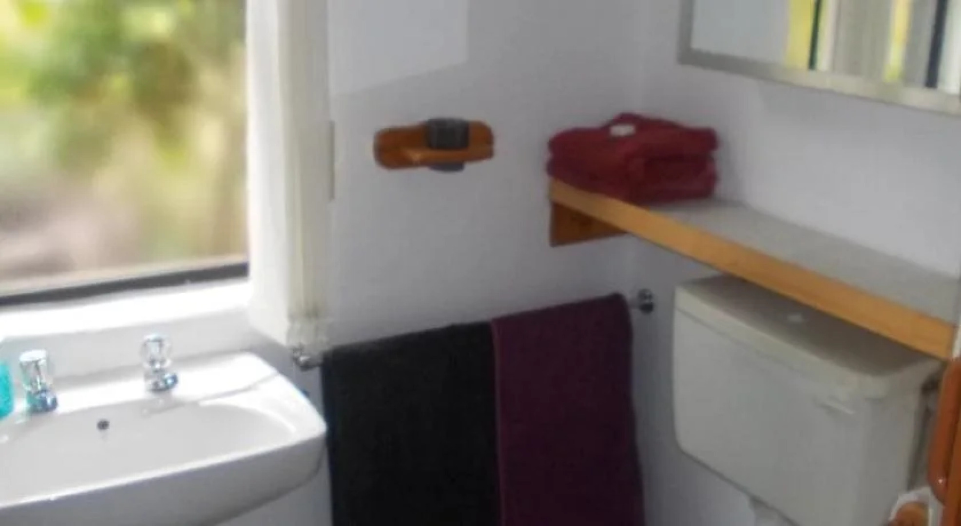 Villa Ocean Crest Guesthouse and B&B