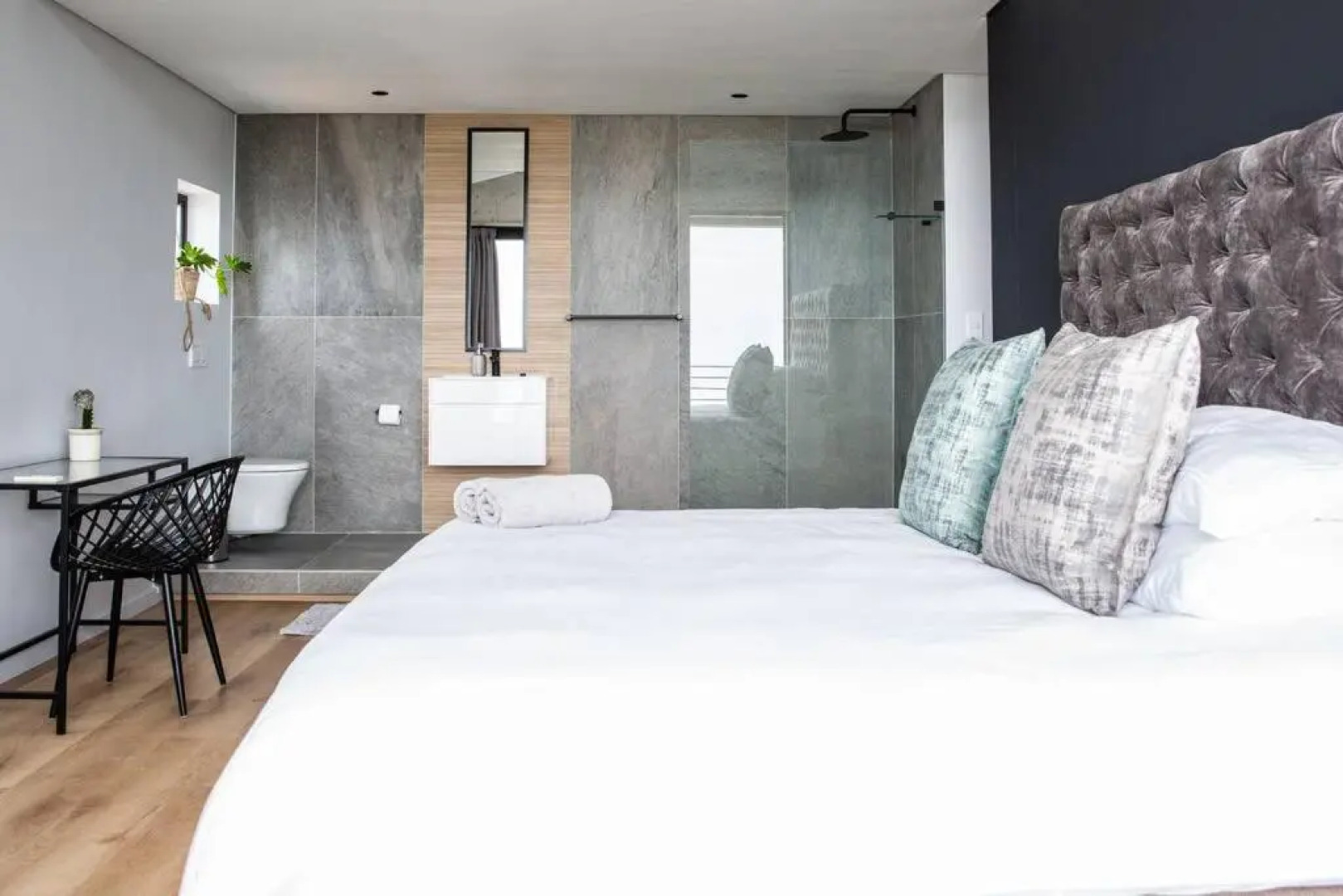 IMOYO INN Luxury Ocean View family house Sandbaai