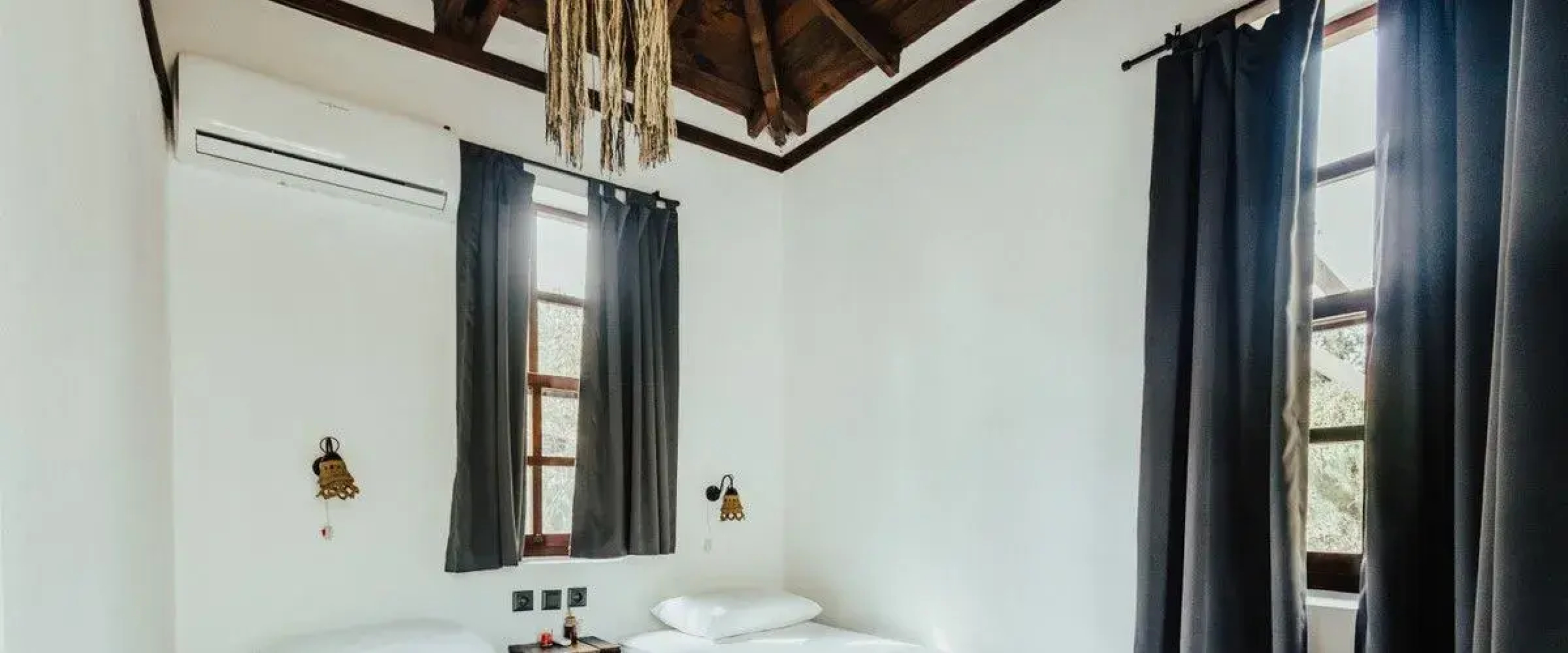 Eski Yeni Tatil Evi