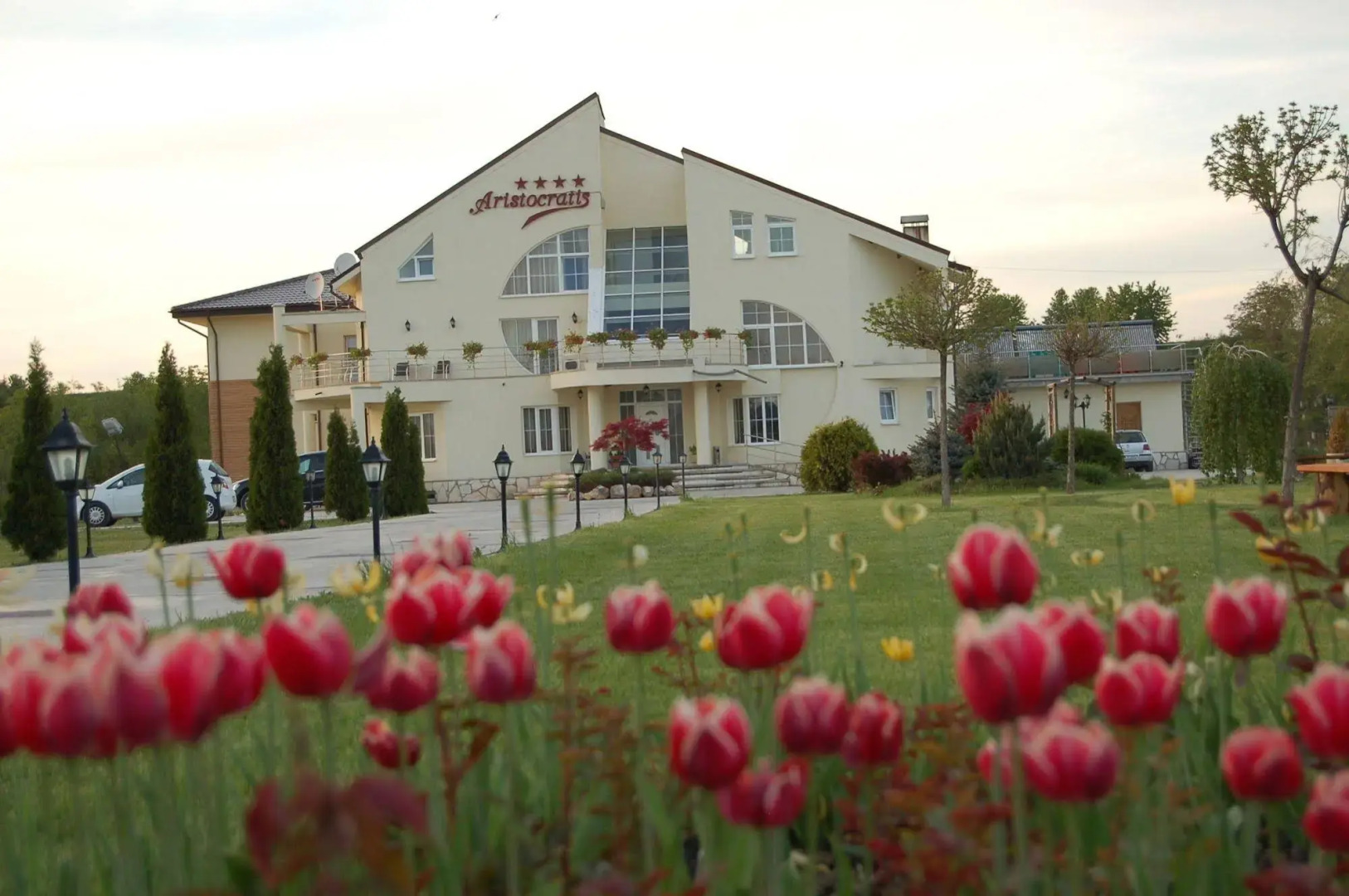 Armonia by Aristocratis