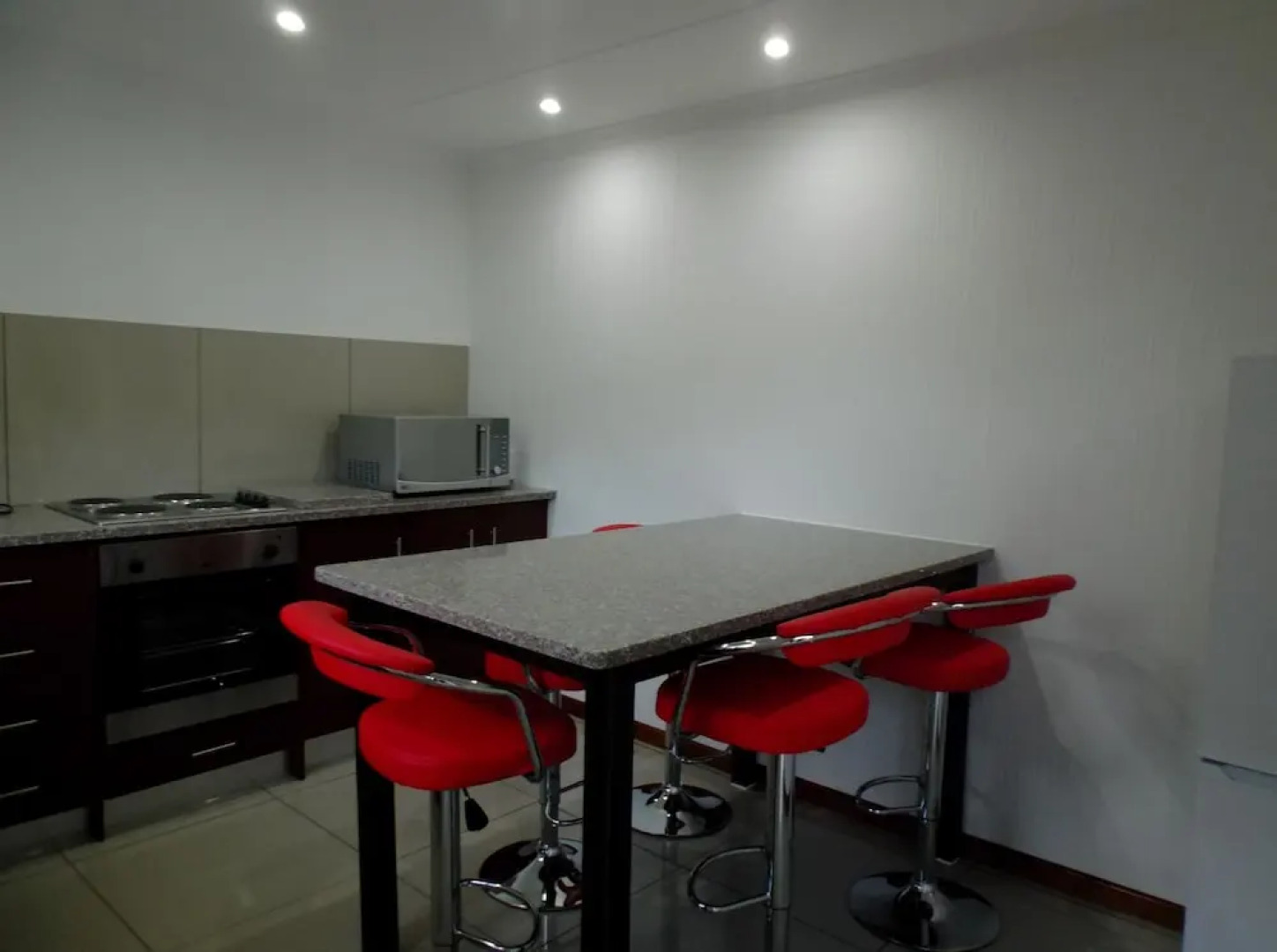 Old Mill Country Lodge & Restaurant