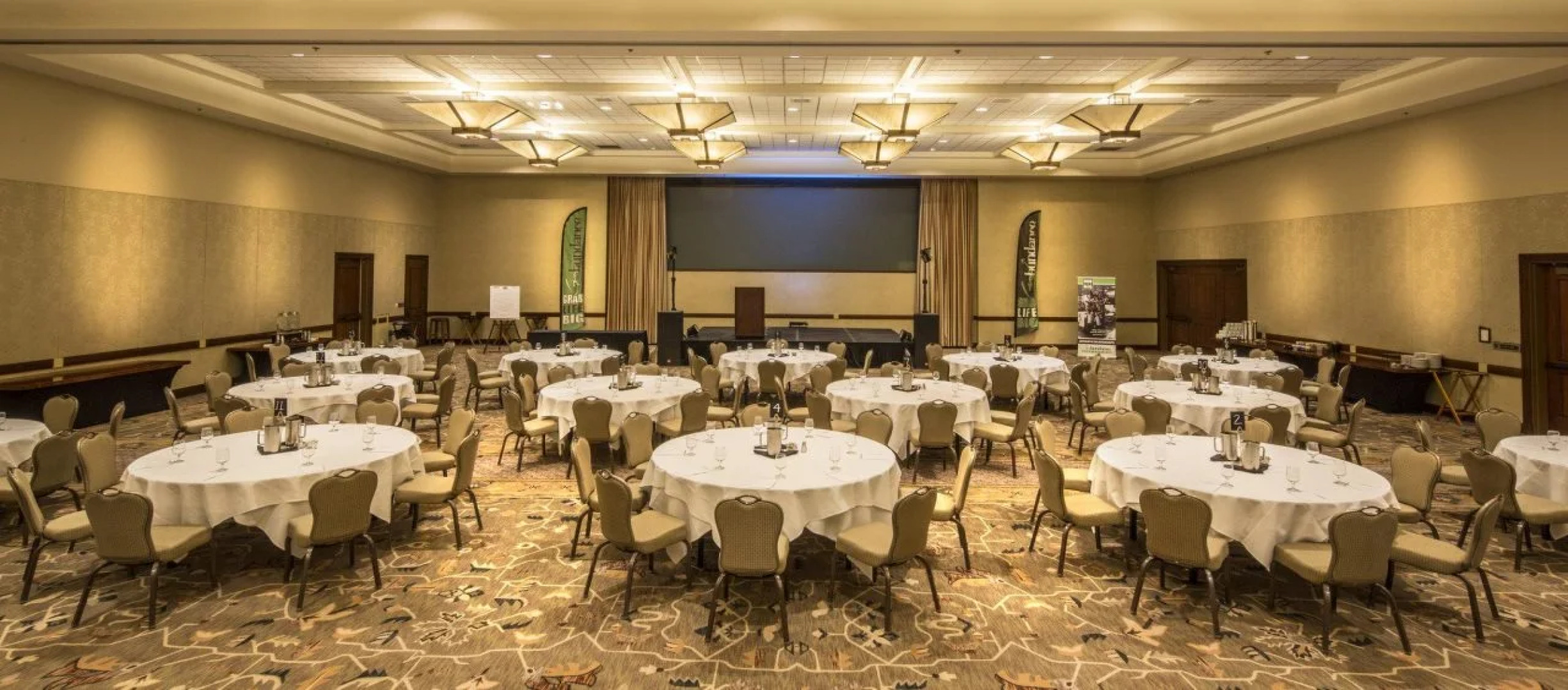 Everline Resort and Spa, Lake Tahoe