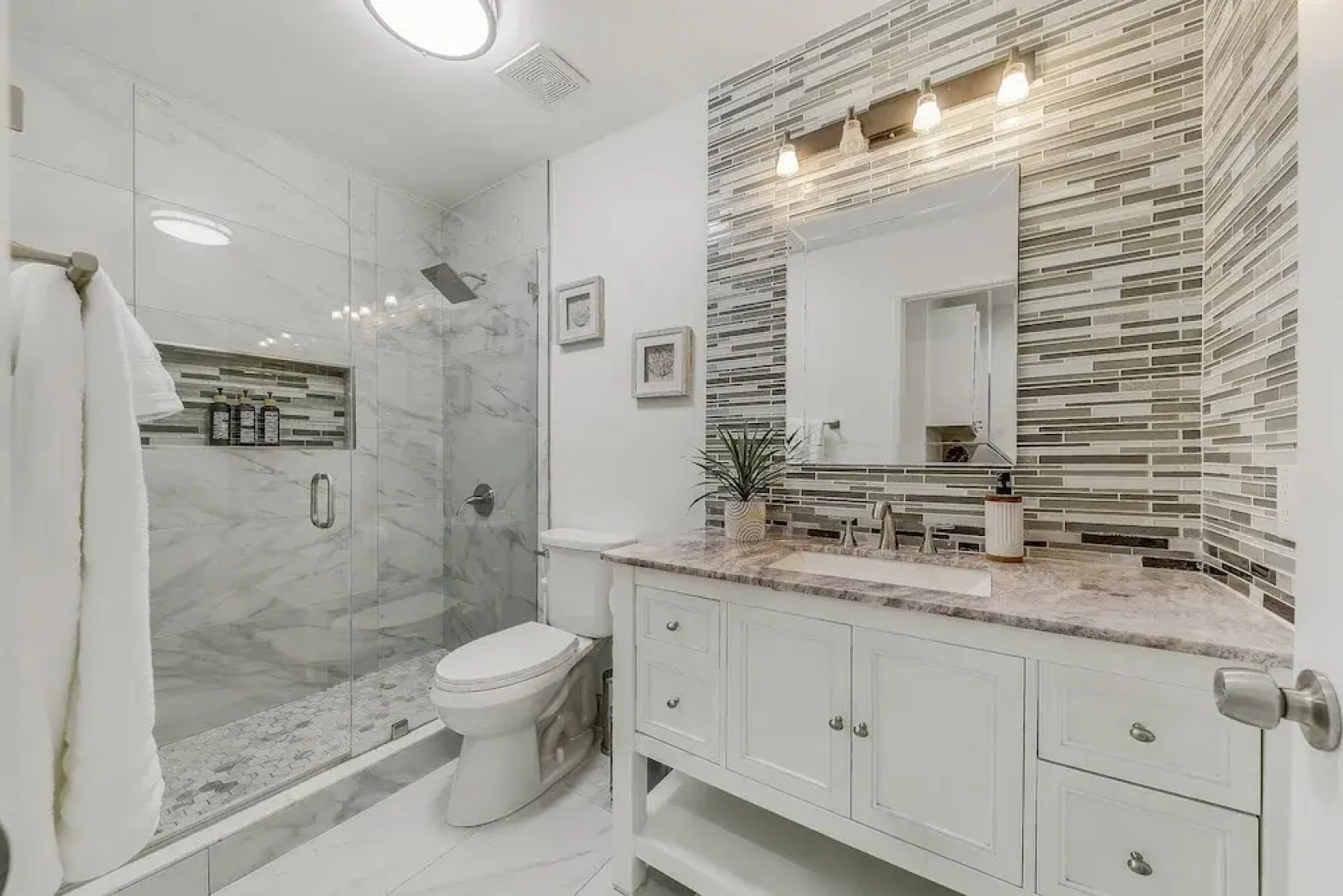 Desert Oasis Retreat Palm Meadows Gem 3 Bedroom Home