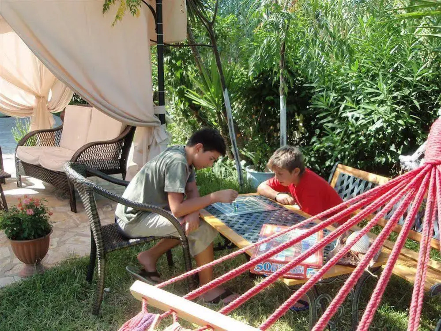 Villa Olga Apartments & Studios