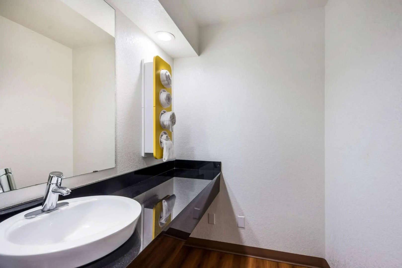 Motel 6 Dallas - Irving DFW Airport East