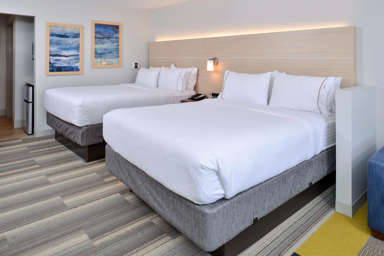 Holiday Inn Express & Suites Southgate - Detroit Area by IHG